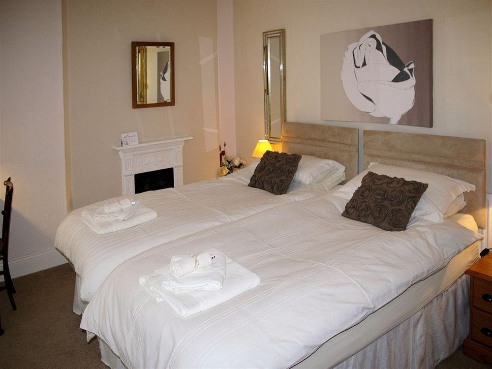 Bridge House Hotel Gunnislake ภายนอก รูปภาพ